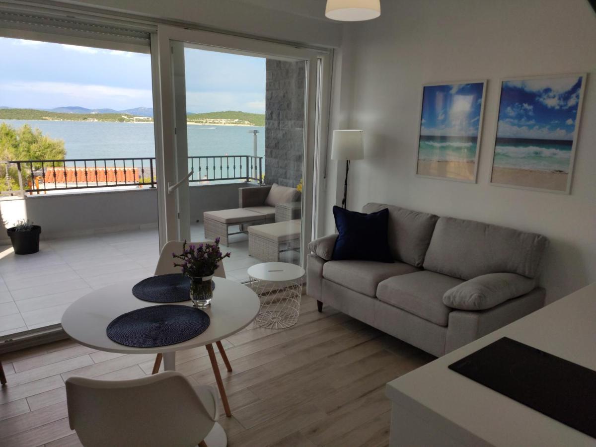 Apartmani Sara 2 Betina  Ngoại thất bức ảnh