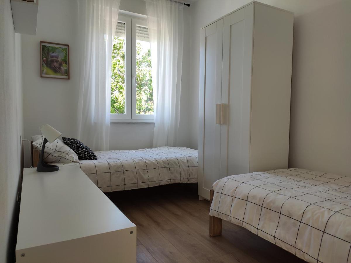 Apartmani Sara 2 Betina  Ngoại thất bức ảnh